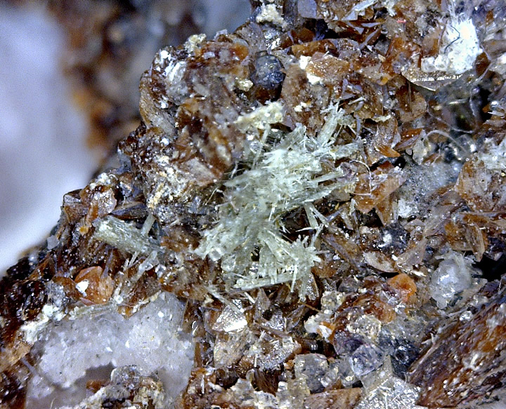 Synchesite, Pink Albite, Elpidite and Rhodochrosite, Poudrette Quarry, Mont Saint-Hilaire, Rouville RCM, Montérégie, Québec, Canada