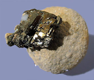 Chalcopyrite on Siderite nodule, Nikolaevskiy Mine, Dal'negorsk, Primorskiy Kray, Far-Eastern Region, Russia