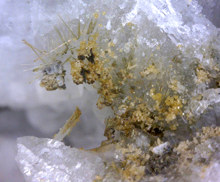 Charmarite (TL), Ancylite-(Ce), Pyrochlore & Siderite, Mont Saint-Hilaire, Québec, Canada ex Ron Waddell