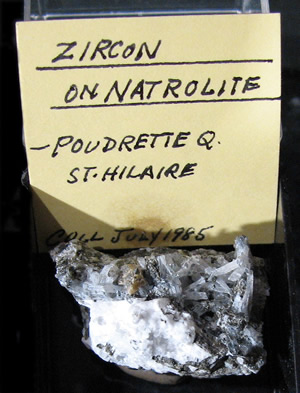 Zircon on Natrolite, Mont Saint-Hilaire, QuÃ©bec, Canada ex Ron Waddell